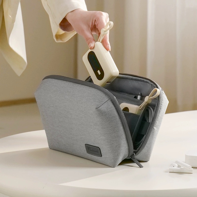 Tech Accessories Travel Organizer Pouch - 전자기기 정리 여행 케이스, 방수 여행